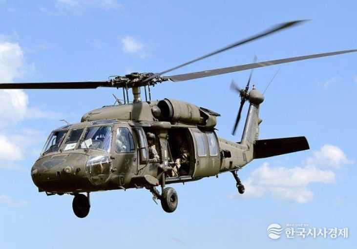 UH-60 헬기