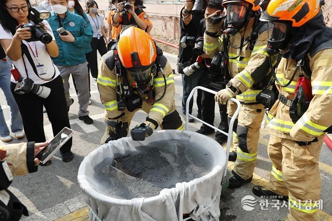 시연 뒤 배터리팩 외부 반출 후 온도 체크