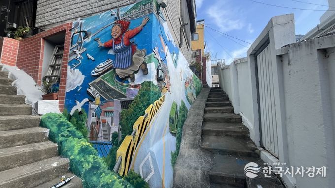 대상(날아라, 자갈치 아지매)