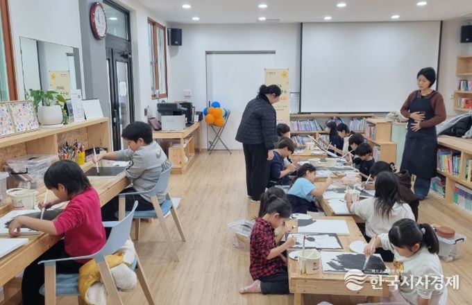 ‘2026 마을을 담은 작은도서관’ 프로그램