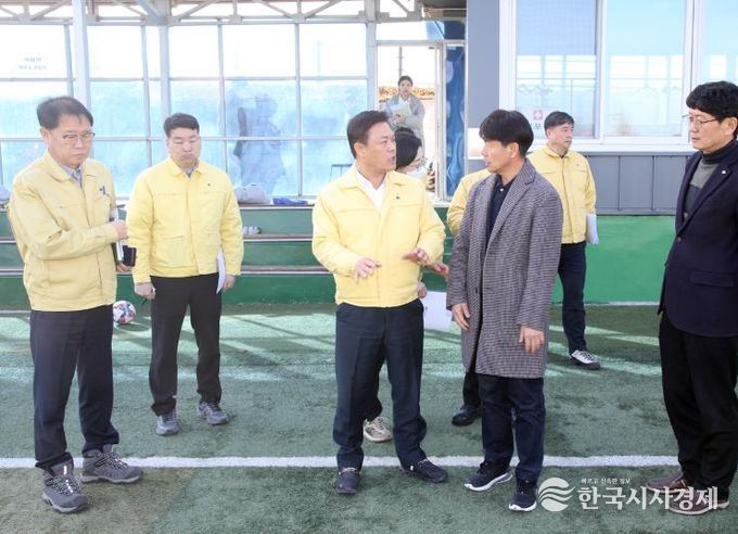 정읍시, 2월 주요 사업장 현장점검...북부권역 주요 공공시설 점검(신태인 축구장)