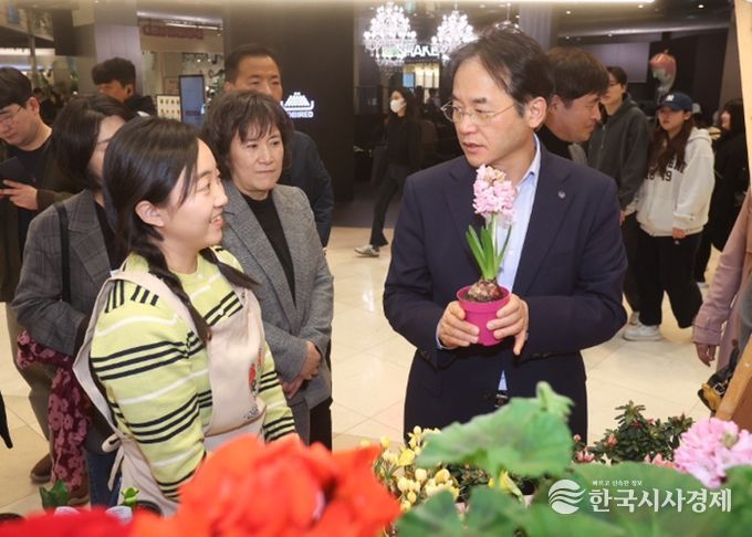 고양 화훼농가 돕기 플라워 팝업스토어’ 현장 방문
