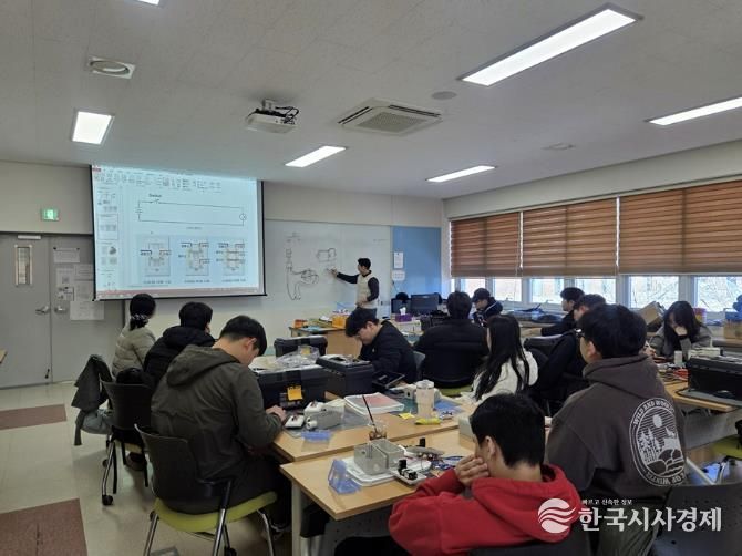 실습 교육 진행 사진