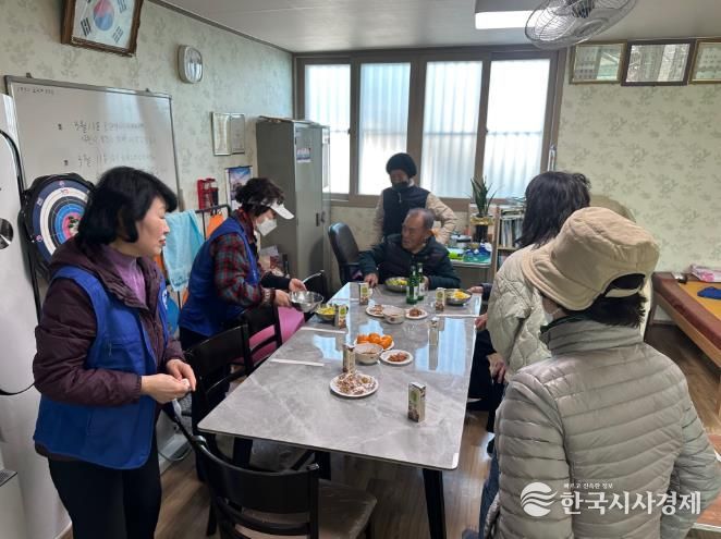한국자유총연맹 사천시지회, 온기나눔 행사 개최