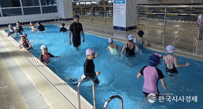 초등학생 생존 수영교육 실시