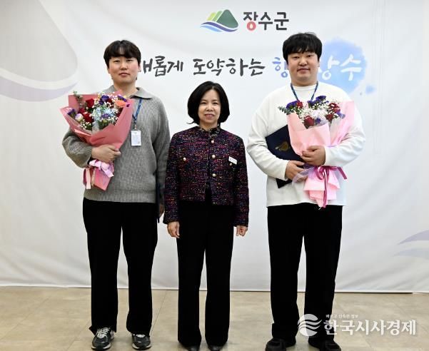 장수군, 민원후견인제 및 민원처리단축 우수공무원 시상